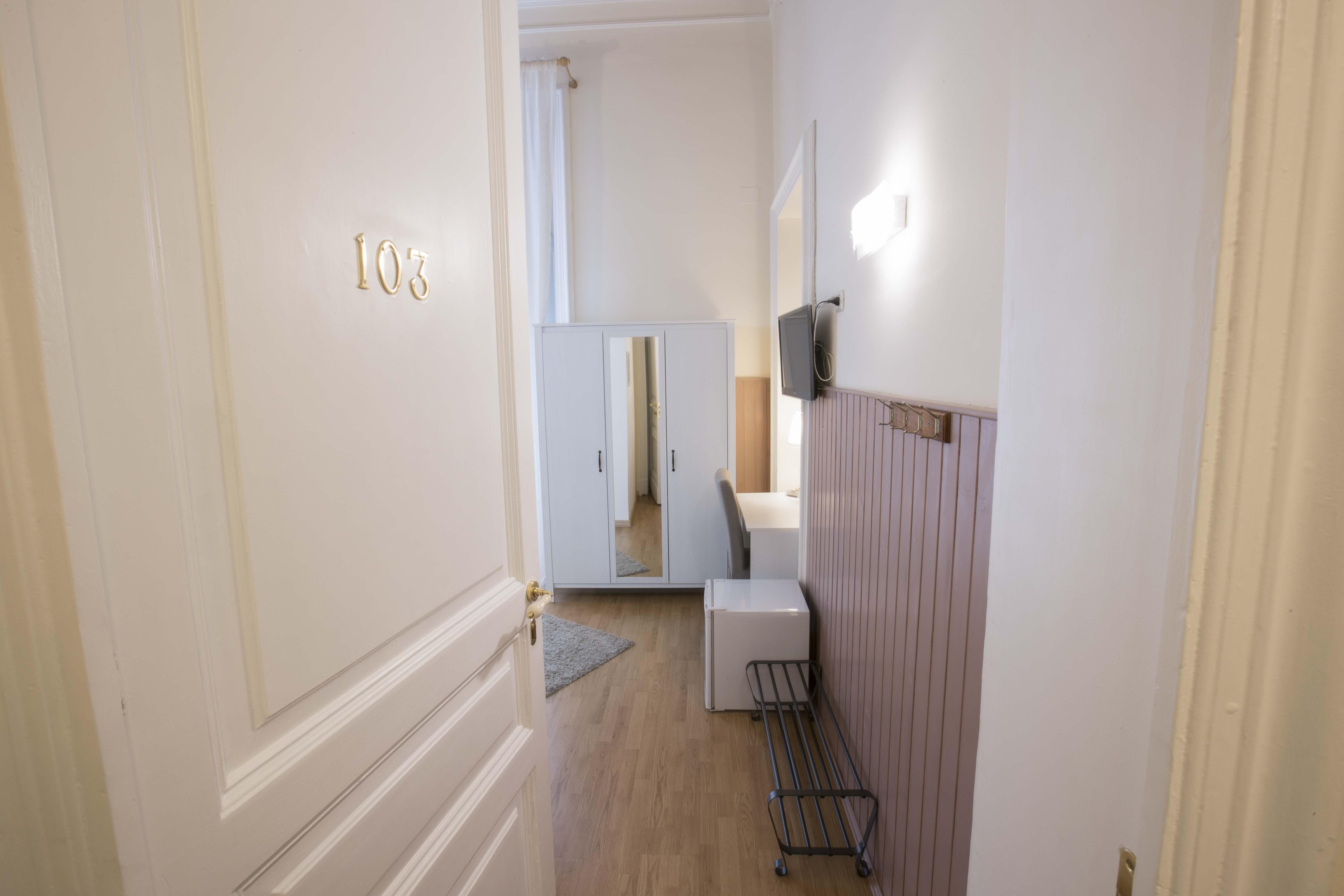 Dimora Novecento Bed and Breakfast Κατάνια Εξωτερικό φωτογραφία